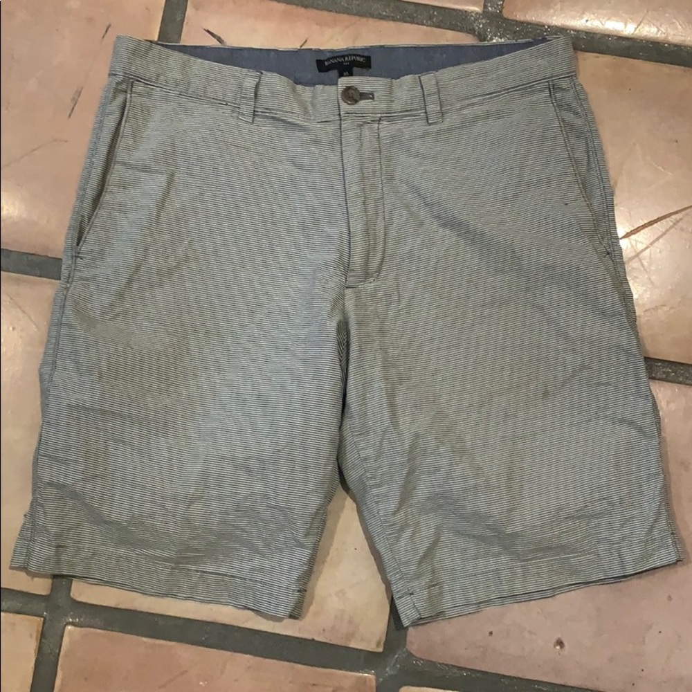 Men’s Banana Republic shorts